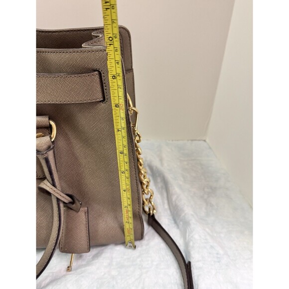 Michael Kors Hamilton Taupe Satchel Bag with Golden Chain Lock & Key - Picture 11 of 11
